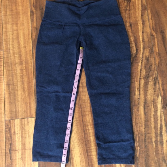 Patagonia Navy Blue Cropped Leggings - Picture 5 of 9
